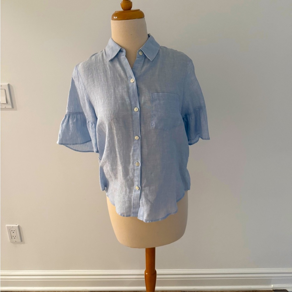 Blue Chambray Linen Blouse, Short Flutter Sleeves,size small/petite NWT